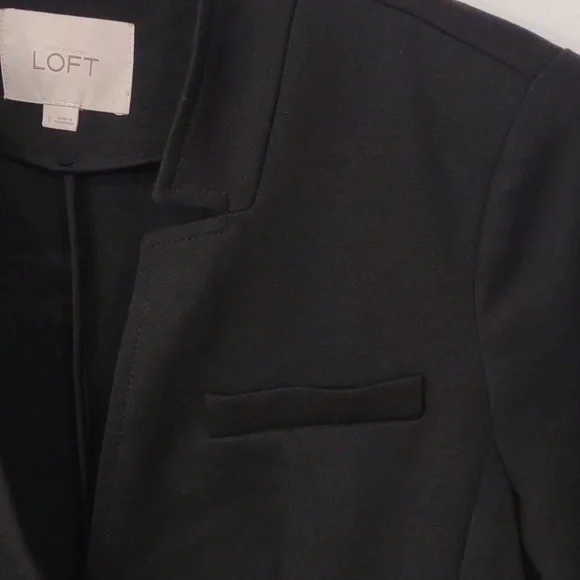 Ann Taylor Loft Small 2-button Blazer black VGC - Picture 7 of 13